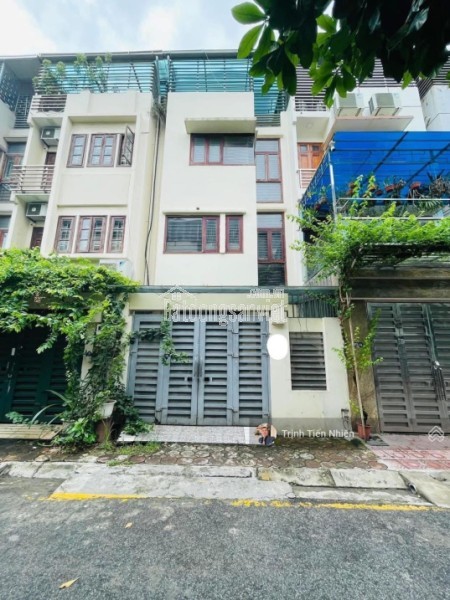 PHÂN LÔ- 126 HOÀNG VĂN THÁI-GẦN PHỐ-Ô TÔ SÁT NHÀ-CHỈ 13.45 tỷ còn TL