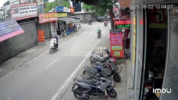 SANG NHƯỢNG MẶT BẰNG KINH DOANH VỊ TRÍ ĐẸP GẦN CHỢ ĐÊM VĂN QUÁN , HÀ ĐÔNG