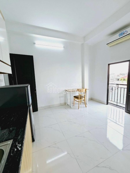 NHỈNH 7 TỶ! CCMN 7 TẦNG THANG MÁY, 10PKK, PHÚ DIỄN, 30 TRIỆU/M, Ô TÔ TRÁNH 50M
