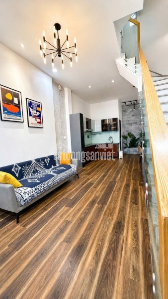 Cho Thuê Nhà Nguyên Căn Hẻm Ô Tô – 1 Trệt 3 Lầu – Full Nội Thất Cơ Bản