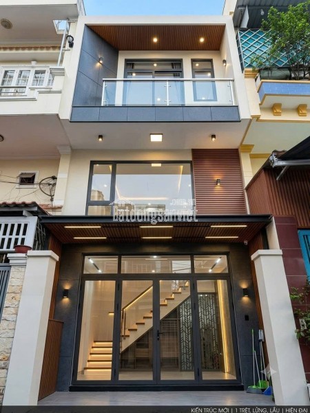 [Hiệp Bình Chánh] Nhà mới 3 tầng đẹp lung linh  - Hẻm xe hơi thông - Đối diện Gigamall và ĐH Luật
