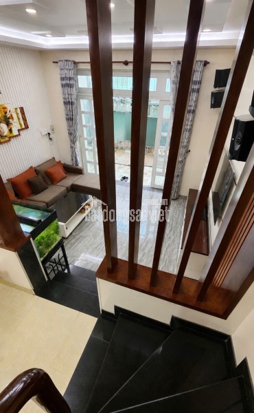 NHÀ HXH THÔNG 70M² - NGANG 4,5M - BTCT ĐẸP - GẦN CHỢ TÂN BÌNH - NHỈNH 8 TỶ