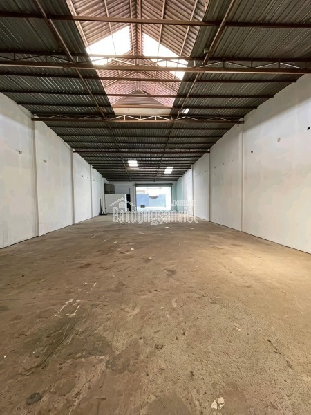 CHO THUÊ XƯỞNG BÀ ĐIỂM 500M2 GIÁ 26 TRIỆU/THÁNG