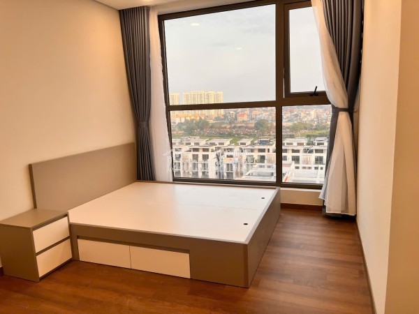 Bán đất tặng nhà Kẻ Tạnh - Giang Biên- Ô tô đỗ cổng- 58m hơn 4 tỷ