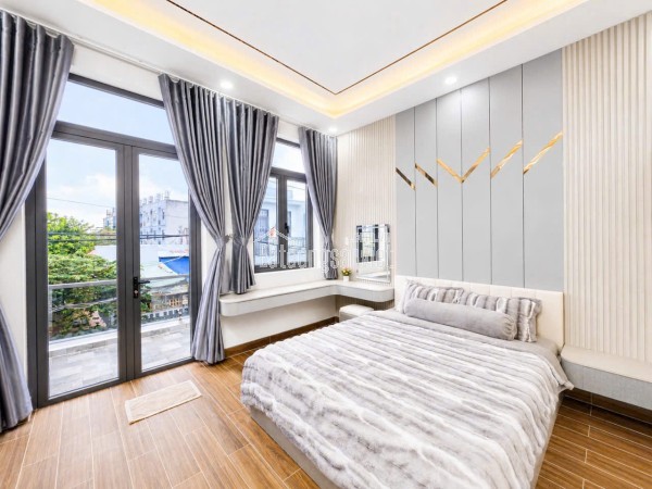 BÁN NHÀ BÙI VĂN BA, QUẬN 7 – NHÀ CẤP 4- CÒN MỚI 9 TỶ 3