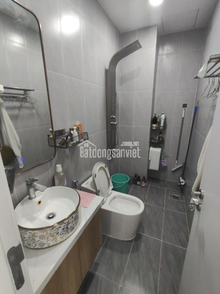 Bán nhà 96m2  đường Gò Cát, Phú Hữu, Q9, Thủ Đức, TP HCM, 3 tầng, sổ hồng. Giá 6,45 tỷ.