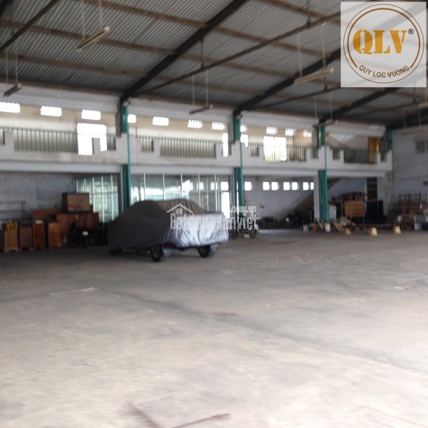 Cho thuê mặt bằng kho bãi – showroom mặt tiền QL13, Thuận An, Bình Dương – 7.298m²