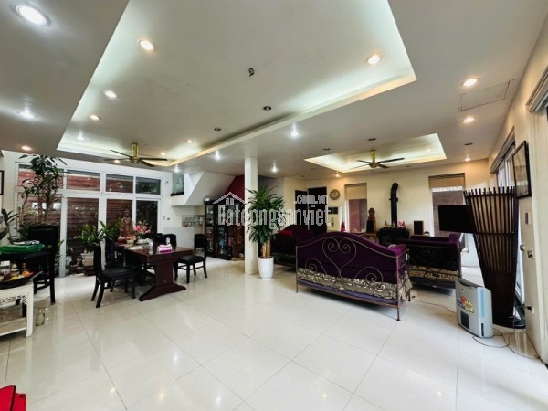 BIỆT THỰ VIEW SÔNG CẦU – 220M² – 4 TẦNG ĐẲNG CẤP – Ô TÔ VÀO NHÀ – VIEW SÔNG TUYỆT ĐẸP – CHỈ 33 TỶ