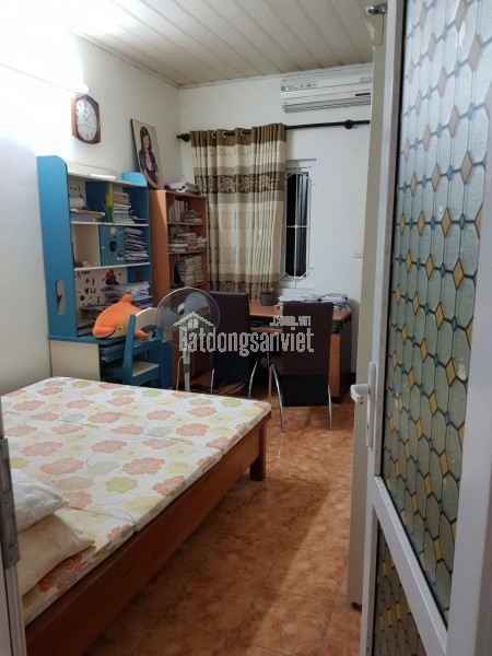 Cho thuê nhà chung cư ở ngõ 100 phố Khương Thượng, quận Đống Đa
