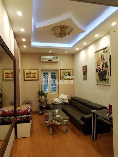 Cho thuê nhà chung cư ở ngõ 100 phố Khương Thượng, quận Đống Đa