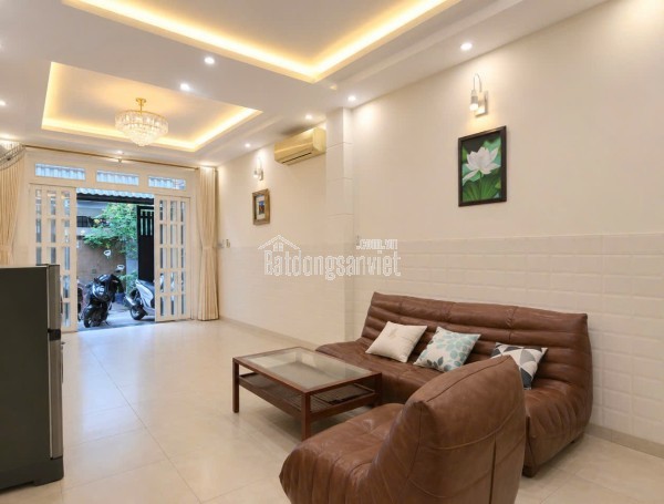 Mặt tiền Thành Thái Quận 10 - 5 tầng BTCT - 6 phòng ngủ - giá trị khai thác nổi bật