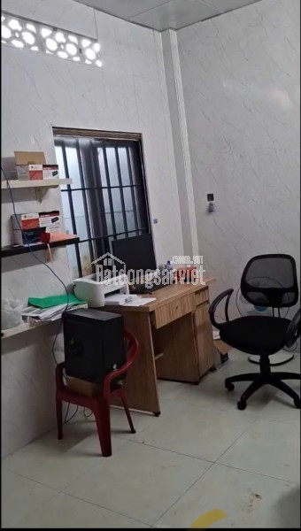 SANG NHƯỢNG PHÒNG TẬP MỚI ĐẸP  – VỊ TRÍ ĐẸP TRUNG TÂM QUẬN 7, LIỀN KỀ PHÚ MỸ HƯNG, TP HỒ CHÍ MINH