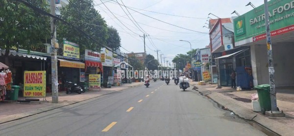 BÁN NHÀ GÓC 2 MT ĐƯỜNG NGUYỄN THỊ BÚP 18X25M