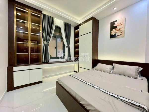 NHÀ CẠNH VINCOM, 50M2, ĐẦY ĐỦ NỘI THẤT, 5.95 TỶ