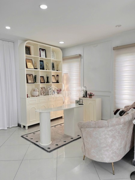 SANG NHƯỢNG GẤP SPA TẠI NGUYỄN HOÀNG, PHƯỜNG TỪ LIÊM, HÀ NỘI