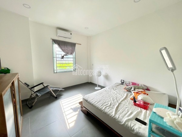 Nhà ngon 132m2 hẻm đẹp TL19 ôtô tận cửa, 6.5x21m, 2 tầng, 4PN, hơn 6Tỷ