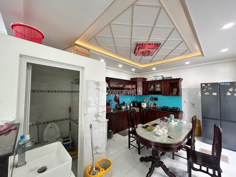 Lô 2 mặt góc đẹo thoáng, khu dân cư hiện hữu dân trí cao