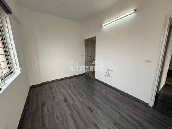 BÁN CHUNG CƯ BLUE STAR GIA LÂM  60m²  2 PN  GIÁ CHỈ 60.5 TRIỆU/M²