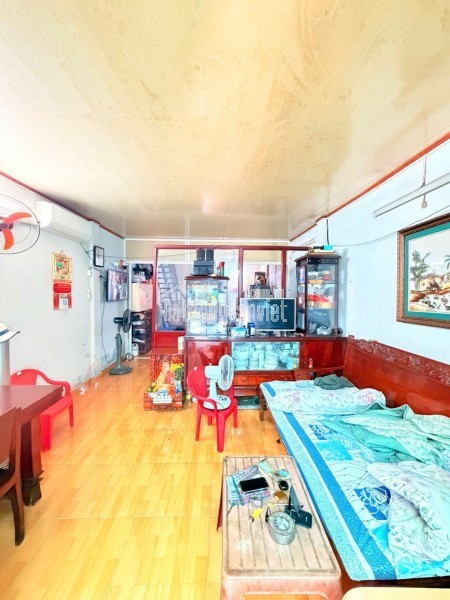 NHÀ HẺM XE HƠI GẦN CHỢ BÀ HOA - TIẾP GIÁP BẢY HIỀN THUẬN TIỆN DI CHUYỂN