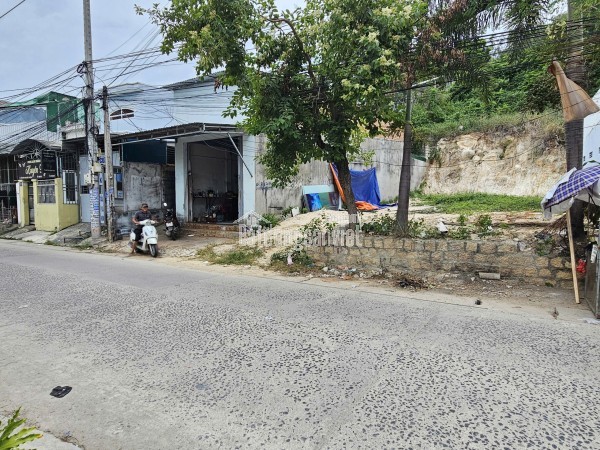 BÁN LÔ GÓC 2 MẶT TIỀN DIÊN SƠN – TRUNG TÂM DIÊN KHÁNH