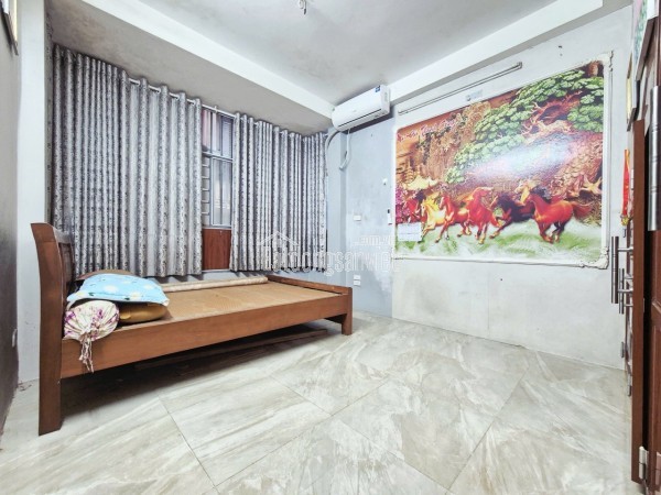 Bán Nhà LK KBT, Trịnh Đình Cửu, KĐT Định Công giá 6,2 Tỷ 26m2 3,3mt