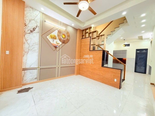 Bán nhà 4 tầng, đường 494 Tăng Nhơn Phú A, Quận 9, Thủ Đức, TP HCM. DT  50m2, sổ hồng riêng. Giá