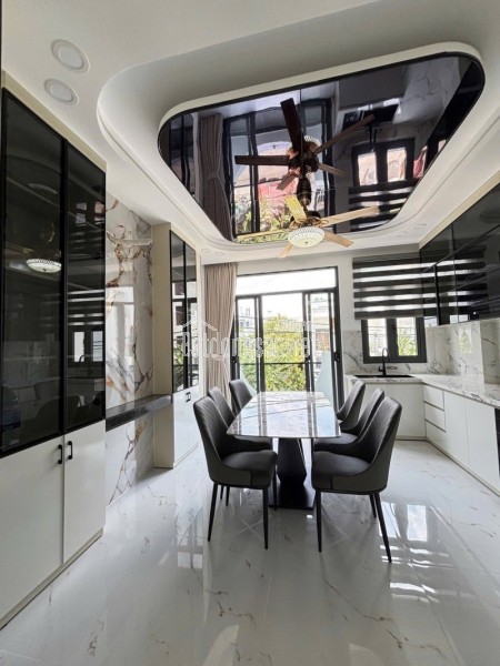 Bán nhà đường số 34, Linh Đông, Thủ Đức, TP HCM. DT 40m2, 2 tầng, sổ hồng riêng, giá 4.73  tỷ.