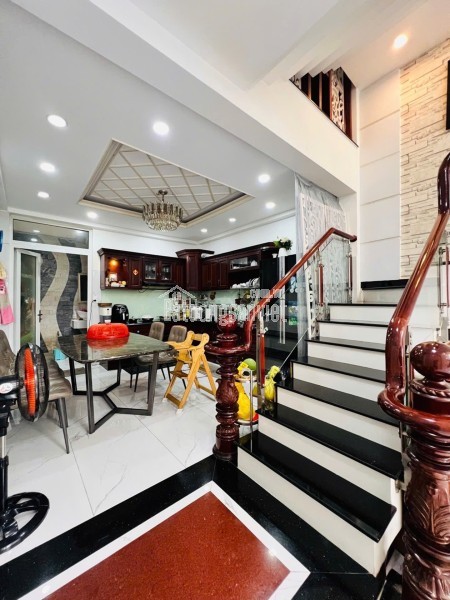 🌷 BÁN NHÀ 5 TẦNG ĐƯỜNG AN DƯƠNG VƯƠNG ( 56m2 ) HẺM XE TẢI ĐỐI DIỆN CÔNG VIÊN . Giá nhỉnh nhẹ 7 Tỷ