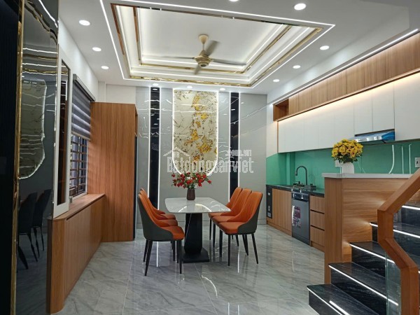 Bán nhà 3 tầng Quốc Lộ 13, Hiệp Bình Phước, Thủ Đức, 56m2, 3PN, Sổ hồng riêng, giá 7,45  tỷ.