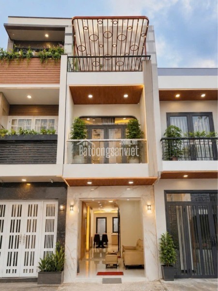 NHÀ ĐẸP CẦN BÁN 371 NGUYỄN DUY DƯƠNG QUẬN 10 ,TPHCM