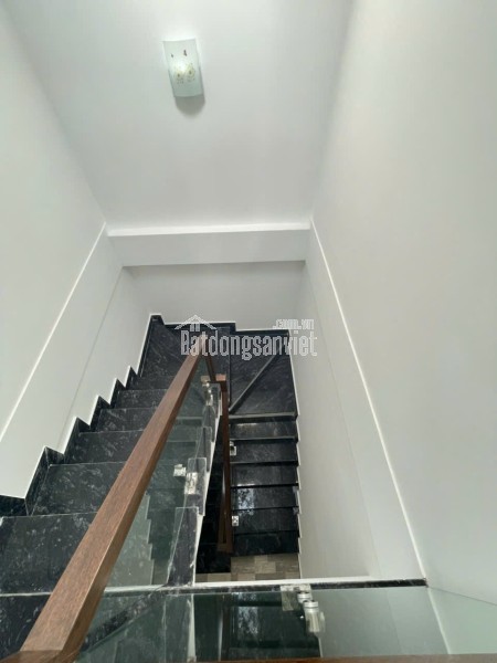 BÁN NHÀ 3 TẦNG ĐẰNG HẢI, HẢI AN, HẢI PHÒNG  Ô TÔ ĐỖ TẬN CỬA, GIÁ CHỈ 2 TỶ 350 TRIỆU