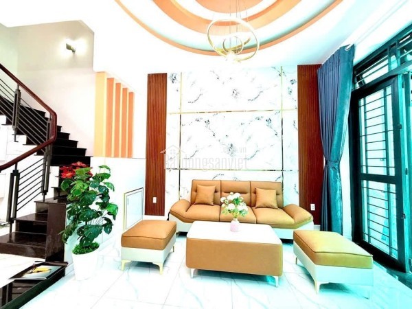 Siêu phẩm 4 tầng BTCT, ô tô ngủ trong nhà, 4m x 13m, gần chợ Thạch Đà -  Quận Gò Vấp, chỉ 6 tỷ