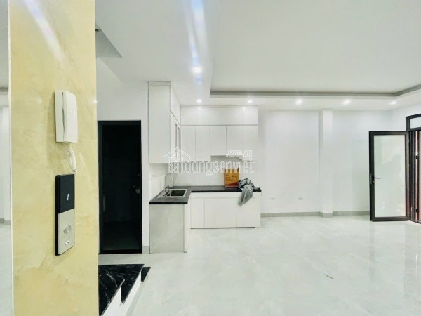 Chính chủ bán nhà riêng 45 m2 xây mới 5 tầng thang máy Phú Lương, Hà Đông