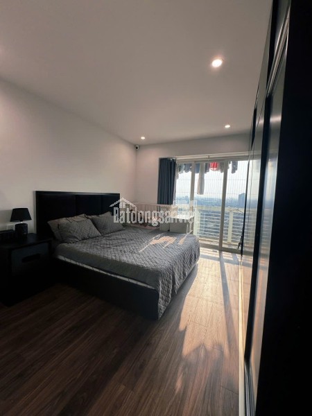 Bán CH 3PN Ciputra Tòa E4 123m² -  Nội Thất Cao Cấp, Sổ Đỏ - Cạnh trường Academy.