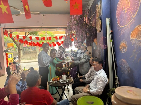 GIÁ TỐT ĐẦU TƯ - SANG NHƯỢNG QUÁN CAFE – VỊ TRÍ ĐẸP TẠI GIÁP NHẤT, THANH XUÂN, HÀ NỘI