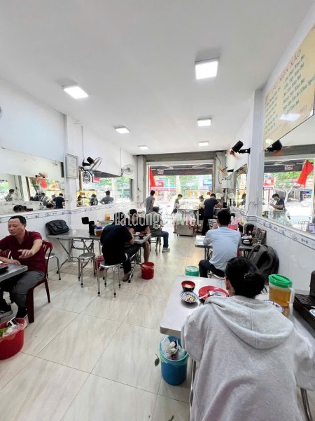 SANG NHƯỢNG QUÁN CƠM GÀ HẢI NAM LỘC PHÁT – MẶT TIỀN BÀU CÁT, TÂN BÌNH
