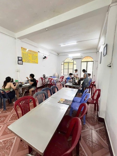 SANG NHƯỢNG QUÁN CƠM GÀ HẢI NAM LỘC PHÁT – MẶT TIỀN BÀU CÁT, TÂN BÌNH