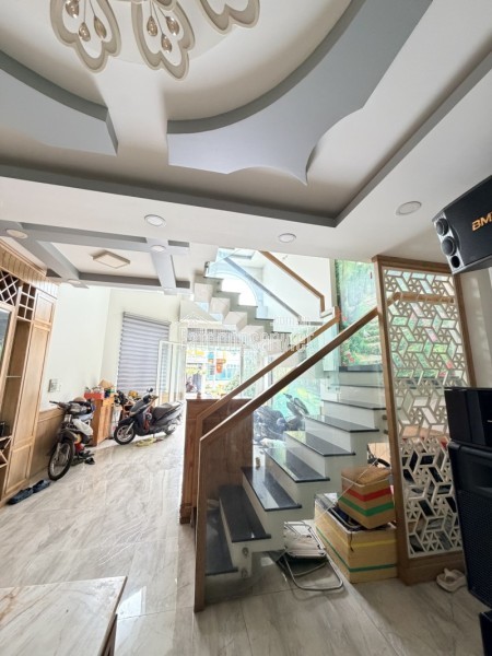 Bán nhà 5 tầng 112m2 đường Nguyễn Tư Nghiêm, Bình Trưng Tây, Q2, Thủ Đức, TP HCM. Giá 15.45  tỷ.
