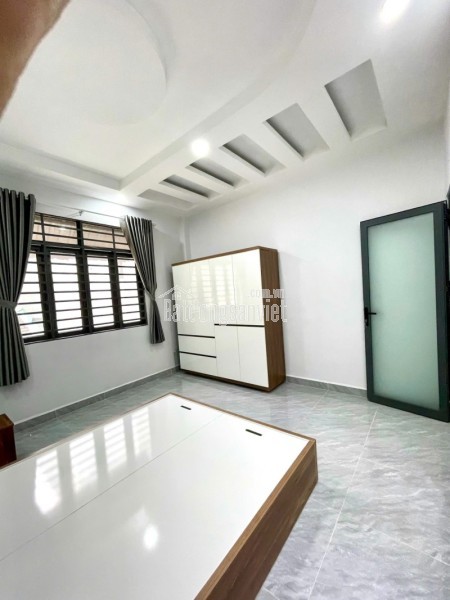 Bán nhà 5 tầng,  đường 385, Tăng Nhơn Phú A, Quận 9, Thủ Đức, TP HCM. DT  52m2, sổ hồng. Giá 7,9 tỷ