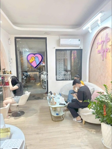 SANG NHƯỢNG GẤP SPA FULL THIẾT BỊ – PHƯỜNG HÒA HƯNG, QUẬN 10, TP.HCM
