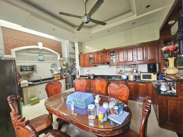 Bán nhà 4 tầng 60m2 đường số 5, Linh Tây, Thủ Đức, TP HCM. sổ hồng riêng. Giá 8,9 tỷ.