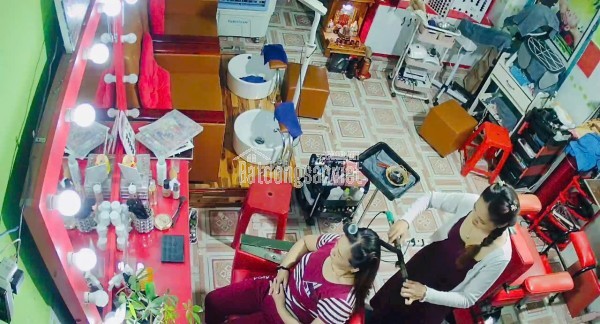 Sang quán tóc tại 18A ngõ 38 Khúc Thừa Dụ, Dịch Vọng, Cầu Giấy