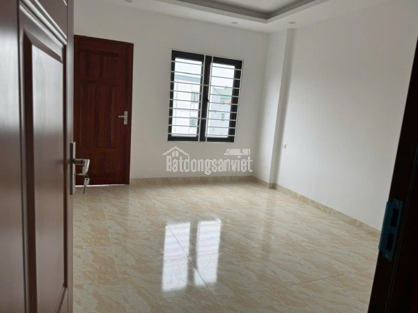 CHÍNH CHỦ BÁN NHÀ MỚI XÂY – LÔ GÓC 2 MẶT THOÁNG – Ô TÔ ĐỖ CỬA – KINH DOANH TỐT