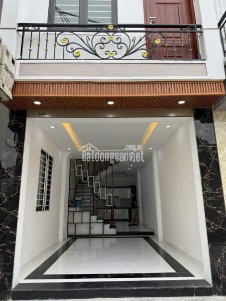 CHÍNH CHỦ BÁN NHÀ MỚI XÂY – LÔ GÓC 2 MẶT THOÁNG – Ô TÔ ĐỖ CỬA – KINH DOANH TỐT