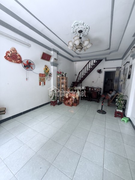Bán nhà 85m2 , 2 tầng, 3PN tại đường số 34, Linh Đông, Thủ Đức. TP HCM, SHR. Giá 5,69  tỷ.