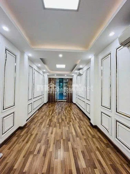 LinhHK Cho Thuê Nhà Phan Bội Châu 15 Phòng - 120m² MT 6,8m
