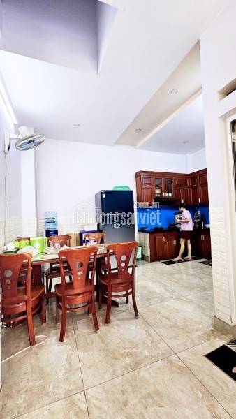 Bán nhà 4 tầng Đường số 7, Tam Bình, Thủ Đức, TP HCM. DT 82m2, sổ hồng riêng, giá 7.68 tỷ.