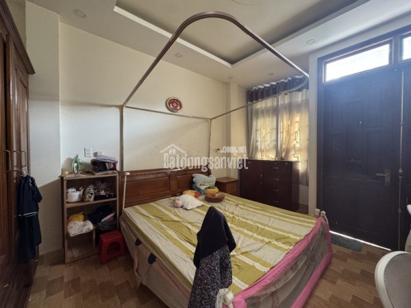 Bán nhà  đường số 10, Linh Xuân, Thủ Đức, TP HCM. DT  80m2, 2 tầng, sổ hồng riêng, giá 6,68  tỷ.