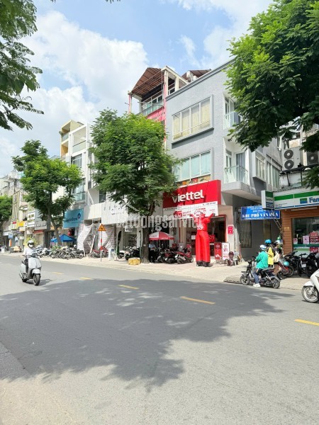 NGANG 30M - MẶT TIỀN ĐƯỜNG CỘNG HOÀ - 205TỶ