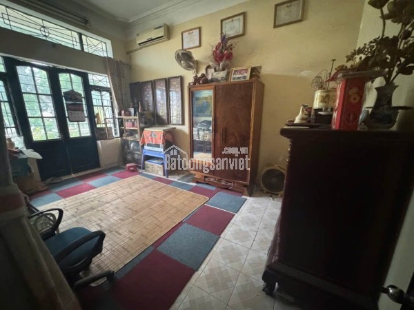 nhà mặt Phố Đức Giang 90m2, 3 tầng, mt rộng 7m, đường ô tô tránh nhau, làm công ty, văn phòng đều